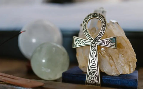 Histoire et Signification du Symbole Ankh | Bijoux Egypte