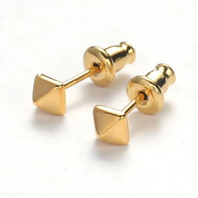 Boucles D’Oreilles Pyramide - Vendu par paire / Or