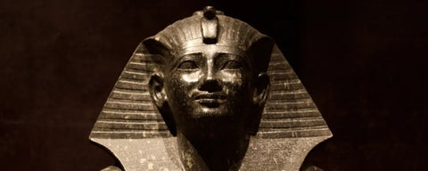 Les trésors cachés dans la tombe de Toutankhamon